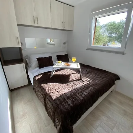 Διαμέρισμα Kayo Mobile Homes